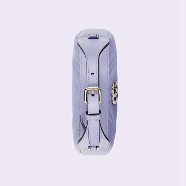 GUCCI GG Marmont Halvmåneformet minitaske - lilla læder